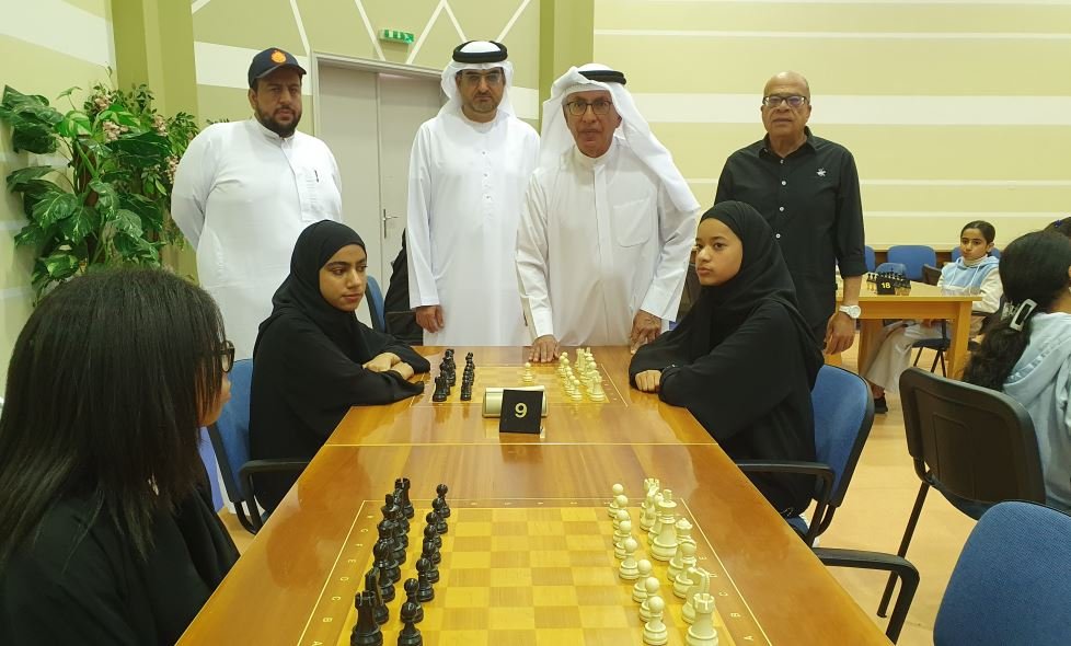 97 لاعبا ولاعبة يشاركون في بطولة الإمارات الفردية للشطرنج السريع