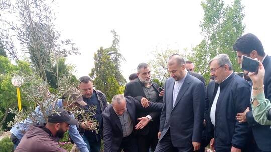 وزير الخارجية الإيراني يزور الحدود الإسرائيلية